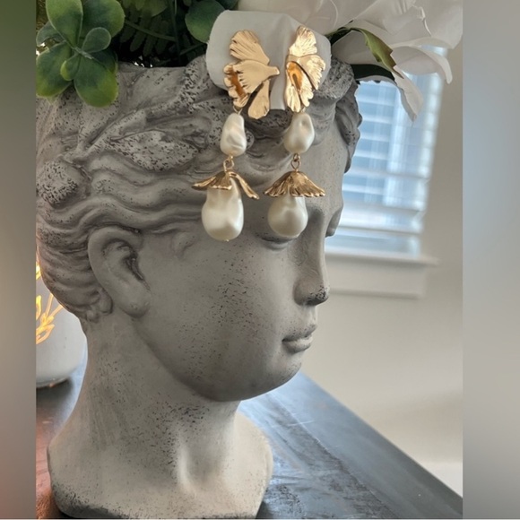 House of Harlow 1960 Statement Ginkgo  Drop Earrings ✨ - Picture 4 of 14